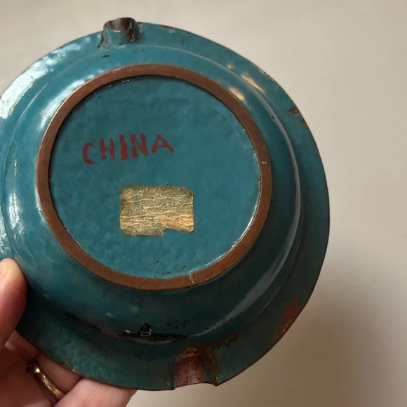 Vintage Floral Cloisonné Ashtrays - Picture 4 of 6